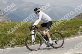 Photo #3286056 | 29-06-2023 13:28 | Passo Dello Stelvio - Peak BICYCLES