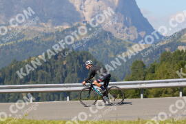 Photo #2498587 | 04-08-2022 10:09 | Gardena Pass BICYCLES