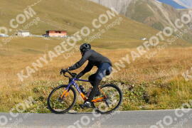 Photo #2735764 | 25-08-2022 10:09 | Passo Dello Stelvio - Peak BICYCLES