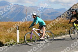 Photo #2735732 | 25-08-2022 10:04 | Passo Dello Stelvio - Peak BICYCLES