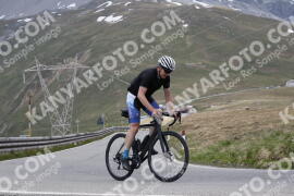 Photo #3109710 | 16-06-2023 12:28 | Passo Dello Stelvio - Peak BICYCLES