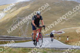 Photo #4296299 | 20-09-2023 12:32 | Passo Dello Stelvio - Peak BICYCLES