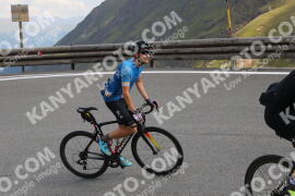 Photo #3894757 | 15-08-2023 11:21 | Passo Dello Stelvio - Peak BICYCLES