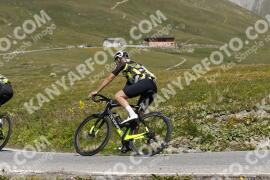 Foto #3424584 | 11-07-2023 12:24 | Passo Dello Stelvio - die Spitze BICYCLES