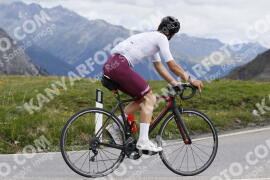 Photo #3310591 | 02-07-2023 10:20 | Passo Dello Stelvio - Peak BICYCLES