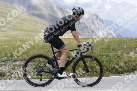 Foto #3214158 | 24-06-2023 16:04 | Passo Dello Stelvio - die Spitze BICYCLES