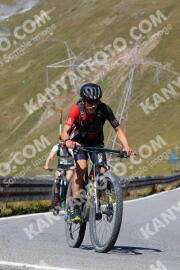Photo #2698546 | 21-08-2022 12:20 | Passo Dello Stelvio - Peak BICYCLES