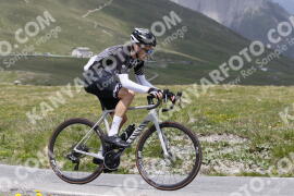 Photo #3290052 | 29-06-2023 13:01 | Passo Dello Stelvio - Peak BICYCLES