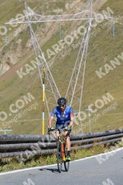 Photo #2735867 | 25-08-2022 10:32 | Passo Dello Stelvio - Peak BICYCLES