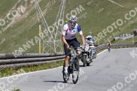 Photo #3524569 | 18-07-2023 10:21 | Passo Dello Stelvio - Peak BICYCLES