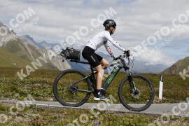 Photo #3696938 | 02-08-2023 12:18 | Passo Dello Stelvio - Peak BICYCLES