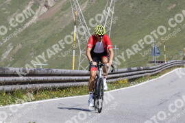 Photo #3509512 | 17-07-2023 10:14 | Passo Dello Stelvio - Peak BICYCLES