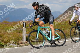 Photo #3833637 | 12-08-2023 14:20 | Passo Dello Stelvio - Peak BICYCLES