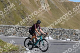 Photo #4302695 | 25-09-2023 13:36 | Passo Dello Stelvio - Prato side BICYCLES