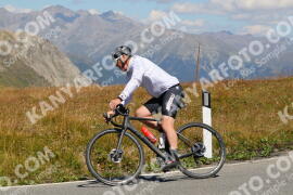 Foto #2669541 | 16-08-2022 12:31 | Passo Dello Stelvio - die Spitze BICYCLES