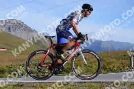 Photo #3851353 | 13-08-2023 09:40 | Passo Dello Stelvio - Peak BICYCLES