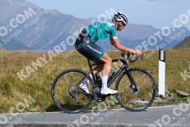 Foto #4253297 | 12-09-2023 12:19 | Passo Dello Stelvio - die Spitze BICYCLES