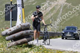 Photo #3530111 | 18-07-2023 12:54 | Passo Dello Stelvio - Peak BICYCLES