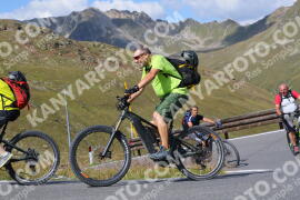 Foto #4001756 | 21-08-2023 11:04 | Passo Dello Stelvio - die Spitze BICYCLES