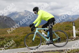 Foto #3723497 | 05-08-2023 14:00 | Passo Dello Stelvio - die Spitze BICYCLES