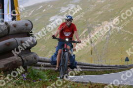Foto #3895700 | 15-08-2023 13:20 | Passo Dello Stelvio - die Spitze BICYCLES