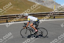 Photo #2730410 | 24-08-2022 13:00 | Passo Dello Stelvio - Peak BICYCLES