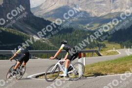 Photo #2572891 | 10-08-2022 10:05 | Gardena Pass BICYCLES