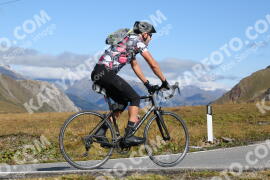 Foto #4299430 | 24-09-2023 11:41 | Passo Dello Stelvio - die Spitze BICYCLES