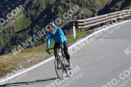 Foto #3807338 | 11-08-2023 10:25 | Passo Dello Stelvio - die Spitze BICYCLES