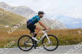 Foto #2677890 | 17-08-2022 10:44 | Passo Dello Stelvio - die Spitze BICYCLES