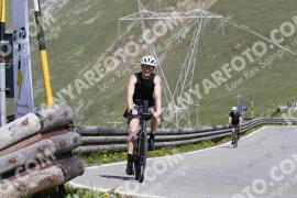 Foto #3336386 | 03-07-2023 10:29 | Passo Dello Stelvio - die Spitze BICYCLES