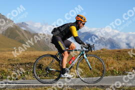 Photo #4296012 | 20-09-2023 09:38 | Passo Dello Stelvio - Peak BICYCLES