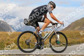 Photo #4296595 | 20-09-2023 14:13 | Passo Dello Stelvio - Peak BICYCLES