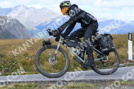 Foto #4293542 | 19-09-2023 14:17 | Passo Dello Stelvio - die Spitze BICYCLES