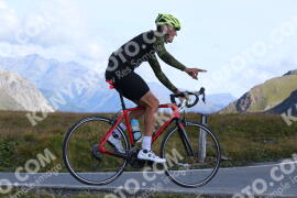 Photo #4135597 | 03-09-2023 10:09 | Passo Dello Stelvio - Peak BICYCLES