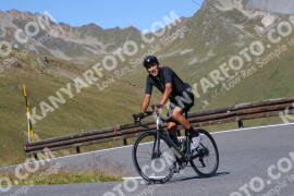 Photo #3956697 | 19-08-2023 10:31 | Passo Dello Stelvio - Peak BICYCLES