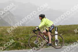 Photo #3186862 | 21-06-2023 14:04 | Passo Dello Stelvio - Peak BICYCLES