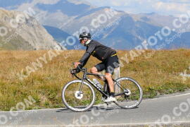 Photo #2753034 | 26-08-2022 12:24 | Passo Dello Stelvio - Peak BICYCLES
