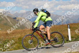 Foto #2670841 | 16-08-2022 13:08 | Passo Dello Stelvio - die Spitze BICYCLES
