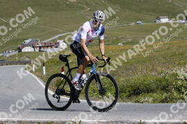Photo #3524586 | 18-07-2023 10:21 | Passo Dello Stelvio - Peak BICYCLES
