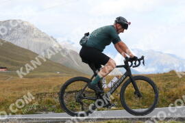 Photo #4296548 | 20-09-2023 13:37 | Passo Dello Stelvio - Peak BICYCLES