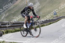 Photo #3125641 | 17-06-2023 12:22 | Passo Dello Stelvio - Peak BICYCLES