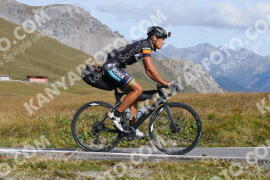 Photo #4135858 | 03-09-2023 11:00 | Passo Dello Stelvio - Peak BICYCLES
