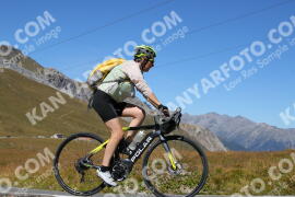 Photo #4155854 | 04-09-2023 13:39 | Passo Dello Stelvio - Peak BICYCLES