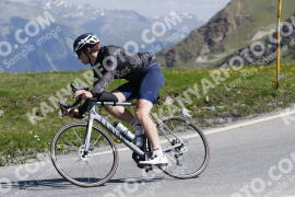 Photo #3237941 | 26-06-2023 11:21 | Passo Dello Stelvio - Peak BICYCLES