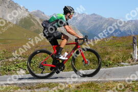 Foto #3808648 | 11-08-2023 11:26 | Passo Dello Stelvio - die Spitze BICYCLES