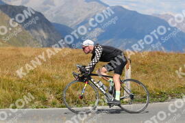 Foto #2755645 | 26-08-2022 13:36 | Passo Dello Stelvio - die Spitze BICYCLES