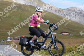 Foto #3829048 | 12-08-2023 10:11 | Passo Dello Stelvio - die Spitze BICYCLES