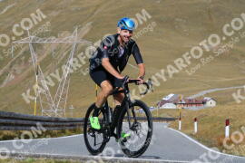 Photo #4296169 | 20-09-2023 11:36 | Passo Dello Stelvio - Peak BICYCLES