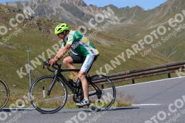 Photo #3958714 | 19-08-2023 11:15 | Passo Dello Stelvio - Peak BICYCLES